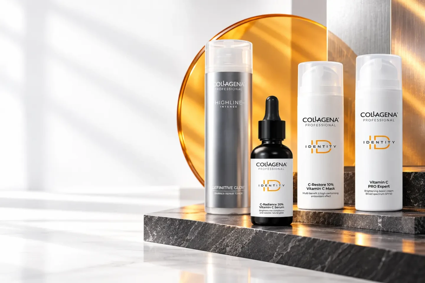 Definitive Glow Тонер, C-Radiance Серум 20% витамин С, C-Restore Маска с 10% витамин С и Vitamin C PRO Expert Озаряващ крем на Collagena Professional върху тъмен мрамор, пред кехлибарен кръг